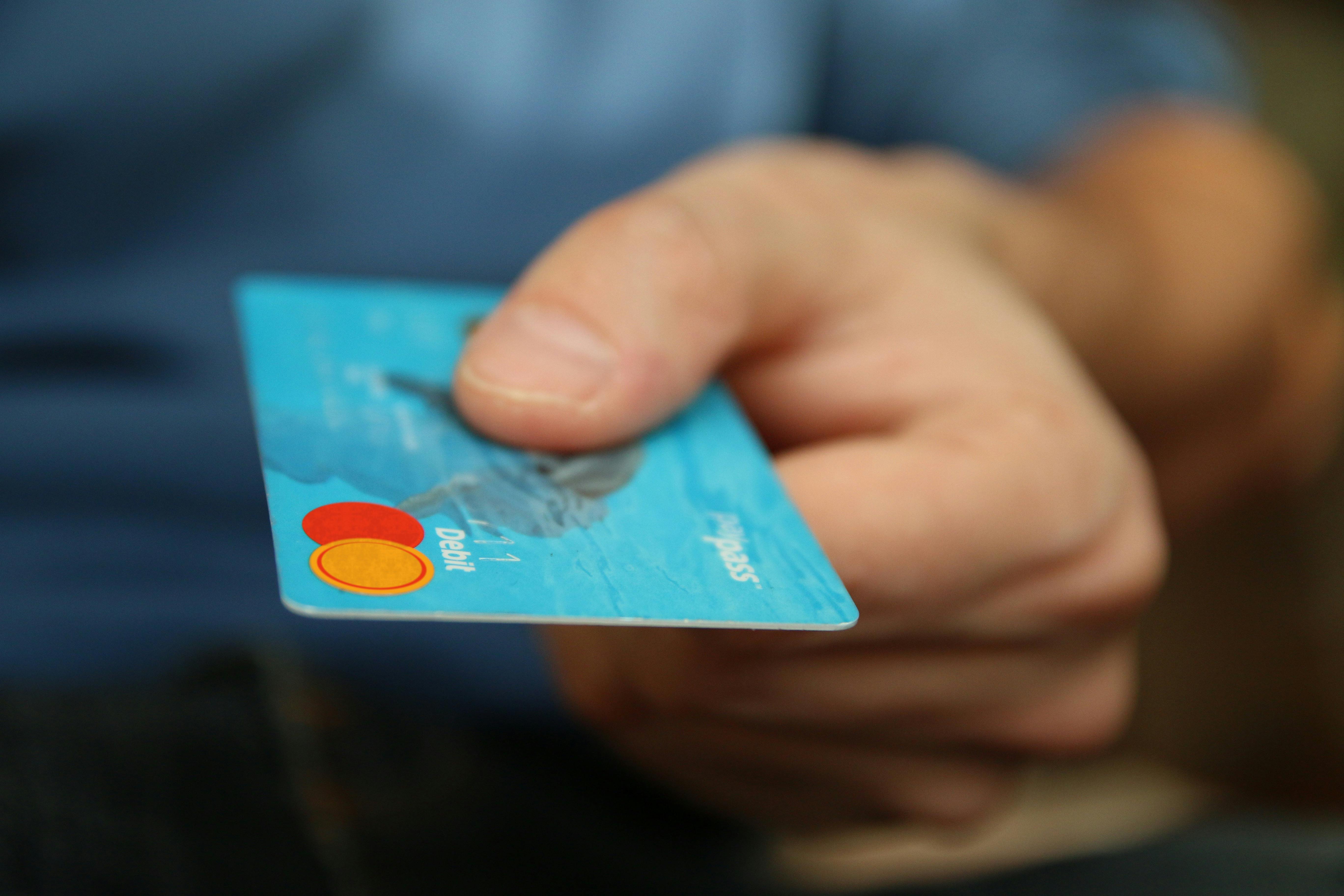 Sanctions pénales et administratives relatives aux services de paiement à la recherche du fil d’Ariane